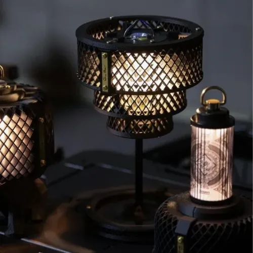 Lanterns & Lamps