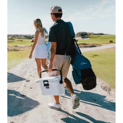 🇺🇸YETI ROADIE 8 HARD COOLER🇺🇸