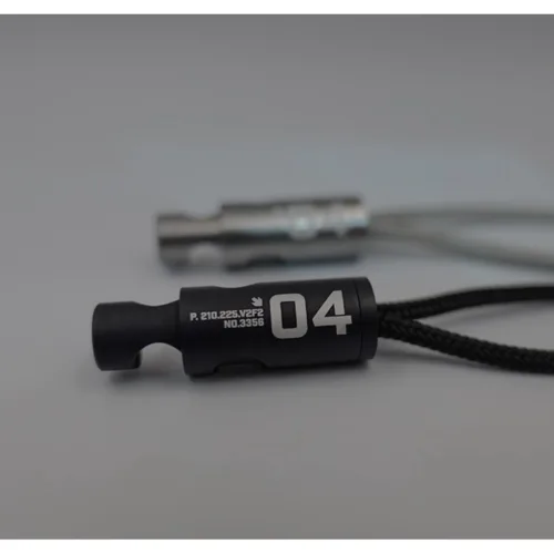 ❗️พร้อมส่ง❗️🇰🇷UNIT/04 04. CLIP x OMA FACTORY🇯🇵