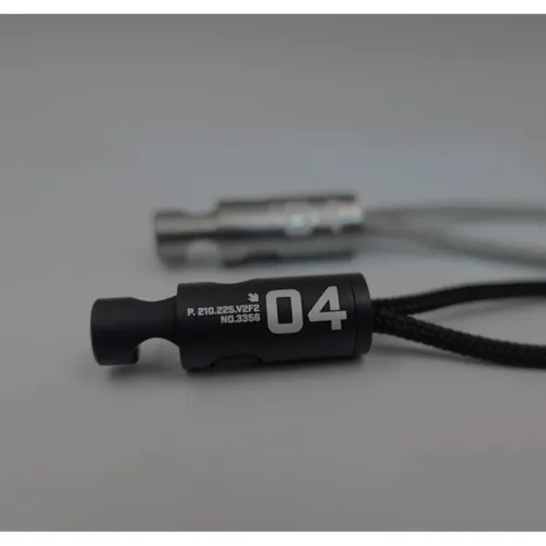 ❗️พร้อมส่ง❗️🇰🇷UNIT/04 04. CLIP x OMA FACTORY🇯🇵