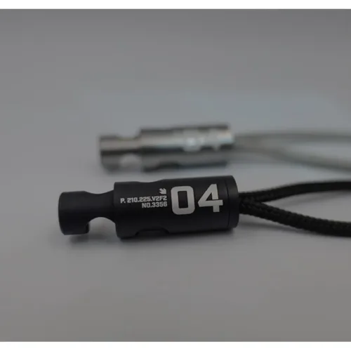 ❗️พร้อมส่ง❗️🇰🇷UNIT/04 04. CLIP x OMA FACTORY🇯🇵